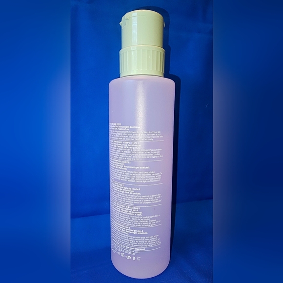 JUMBO Clinique Clarifying Lotion 2 Twice a Day Exfoliator Pump 16.5 oz Cleanser - Picture 2 of 3